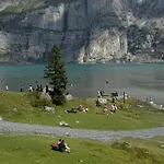 Deine Auszeit Mit Alpen- Und Kanderblick * Kandergrund