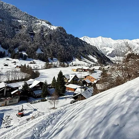Deine Auszeit Mit Alpen- Und Kanderblick