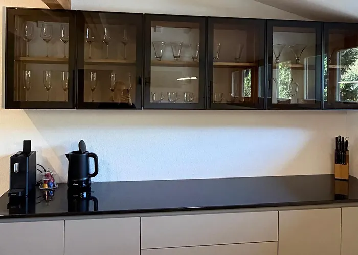 Deine Auszeit Mit Alpen- Und Kanderblick * Kandergrund